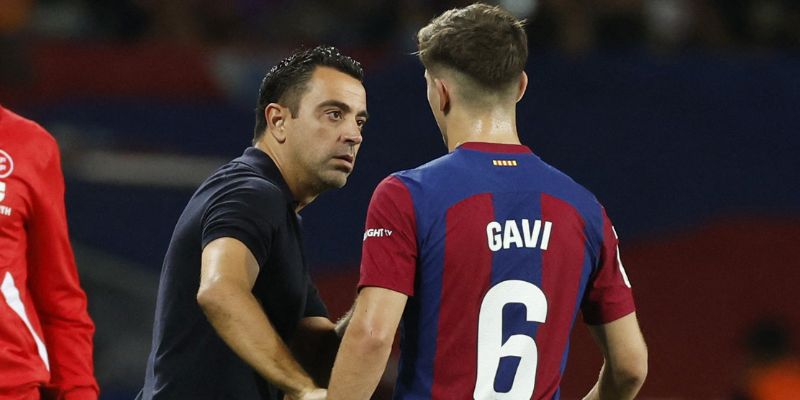 Huyền thoại trở về làm HLV Blaugrana sau khi giải nghệ